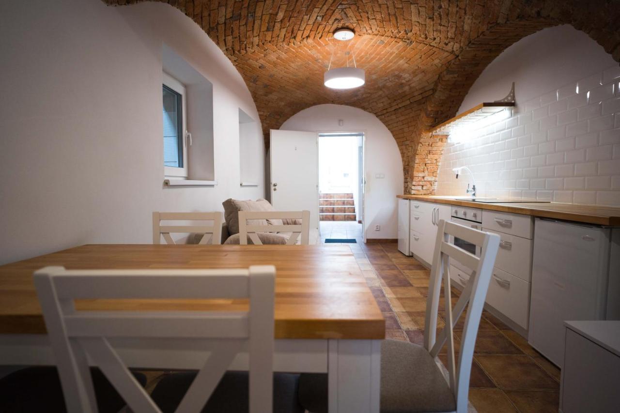 Apartmany Habanska, Cely Dum Pouzdrany Exteriör bild