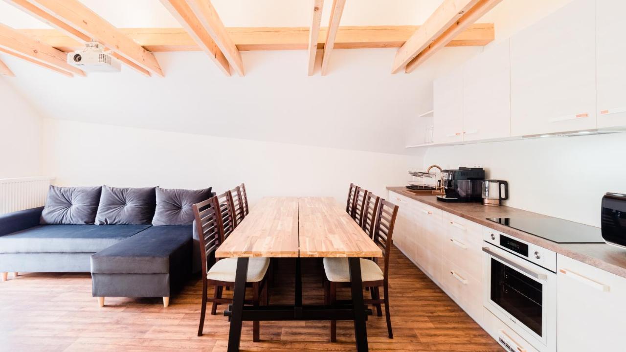 Apartmany Habanska, Cely Dum Pouzdrany Exteriör bild