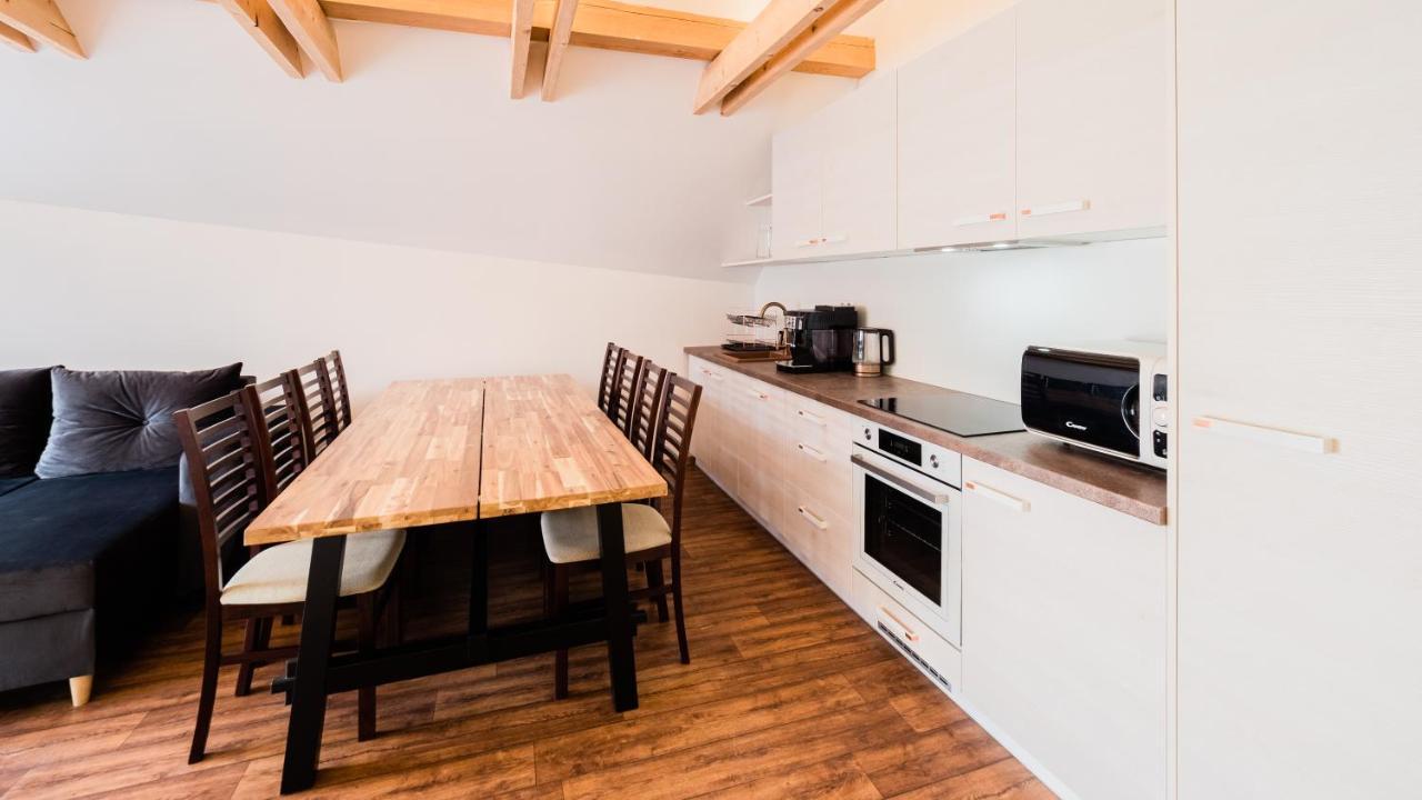 Apartmany Habanska, Cely Dum Pouzdrany Exteriör bild